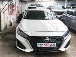 نيسان ألتيما